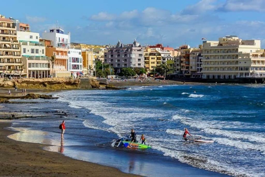 Villa Blanca Tenerife - Private Rooms - Terrace And Bbq, 5 Minutes From The Beach And Airport Сан-Ісідро Екстер'єр фото