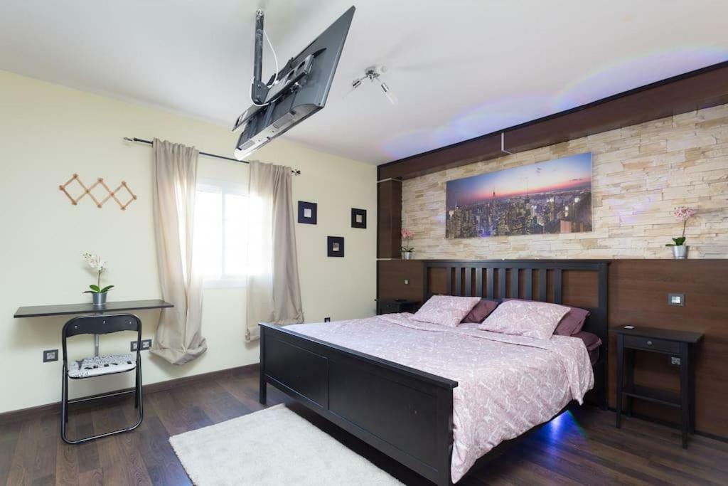 Villa Blanca Tenerife - Private Rooms - Terrace And Bbq, 5 Minutes From The Beach And Airport Сан-Ісідро Екстер'єр фото